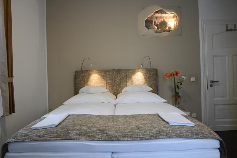 Landhotel Alte Toepferei Дуйсбург Екстериор снимка