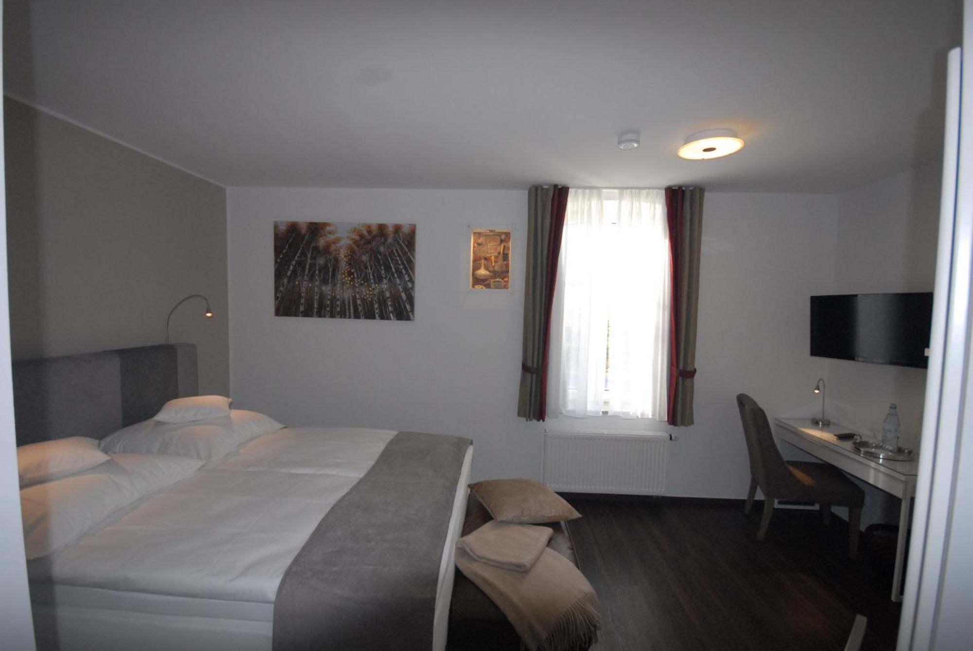 Landhotel Alte Toepferei Дуйсбург Екстериор снимка