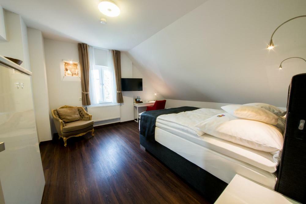 Landhotel Alte Toepferei Дуйсбург Екстериор снимка