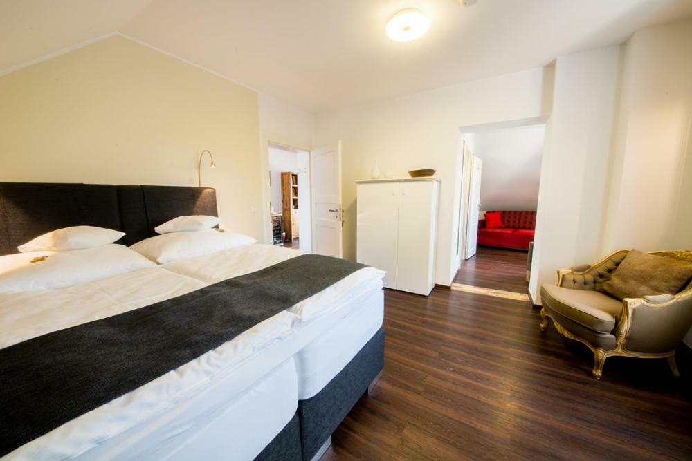 Landhotel Alte Toepferei Дуйсбург Екстериор снимка