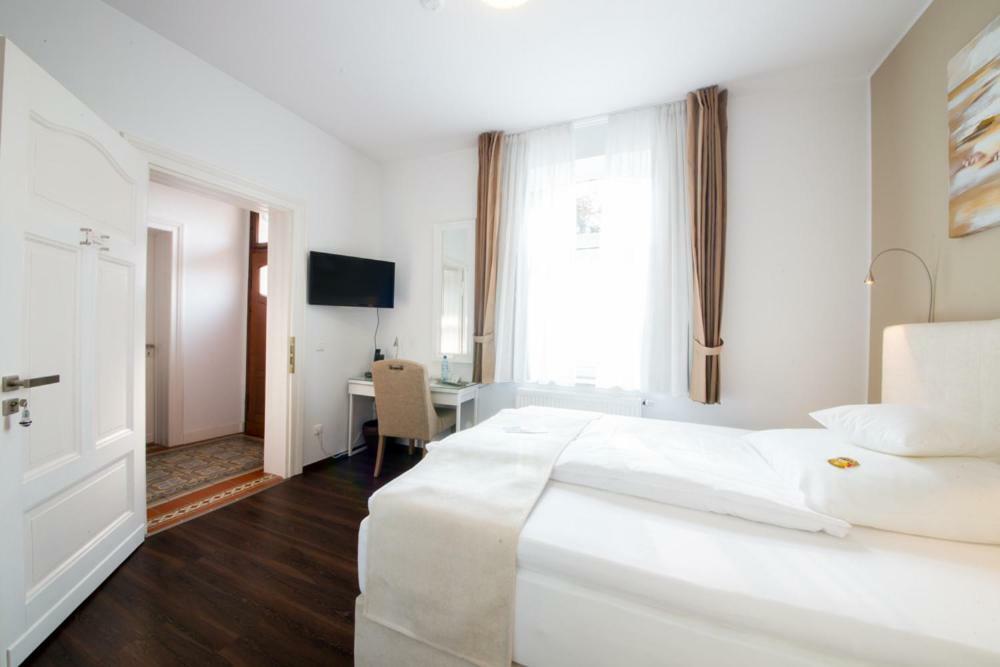 Landhotel Alte Toepferei Дуйсбург Екстериор снимка